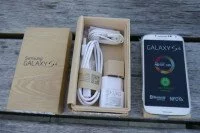 Samsung Galaxy S4 $400