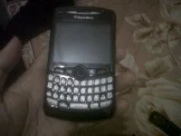 jual blackberry 8330 putih dan hitam