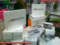 PUSAT PENJUALAN BB,IPHONE,SAMSUNG,NOKIA BLACK MARKET MURAH, BERKUALITAS & TERPERCAYA!